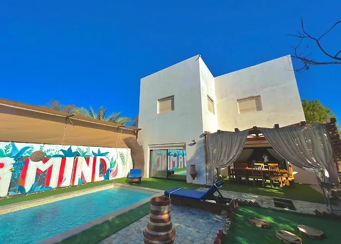 American * Dahab